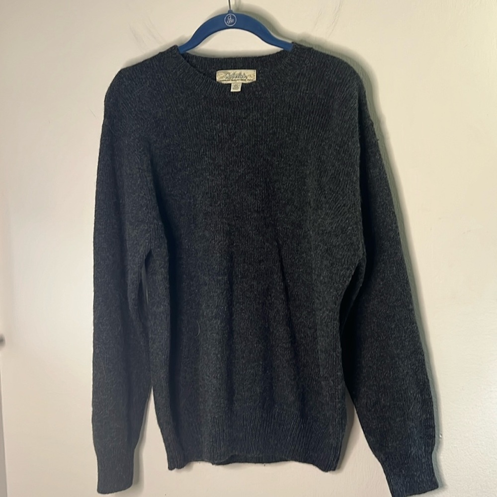 Cabela’s Men’s Wool Blend Sweater Size Medium